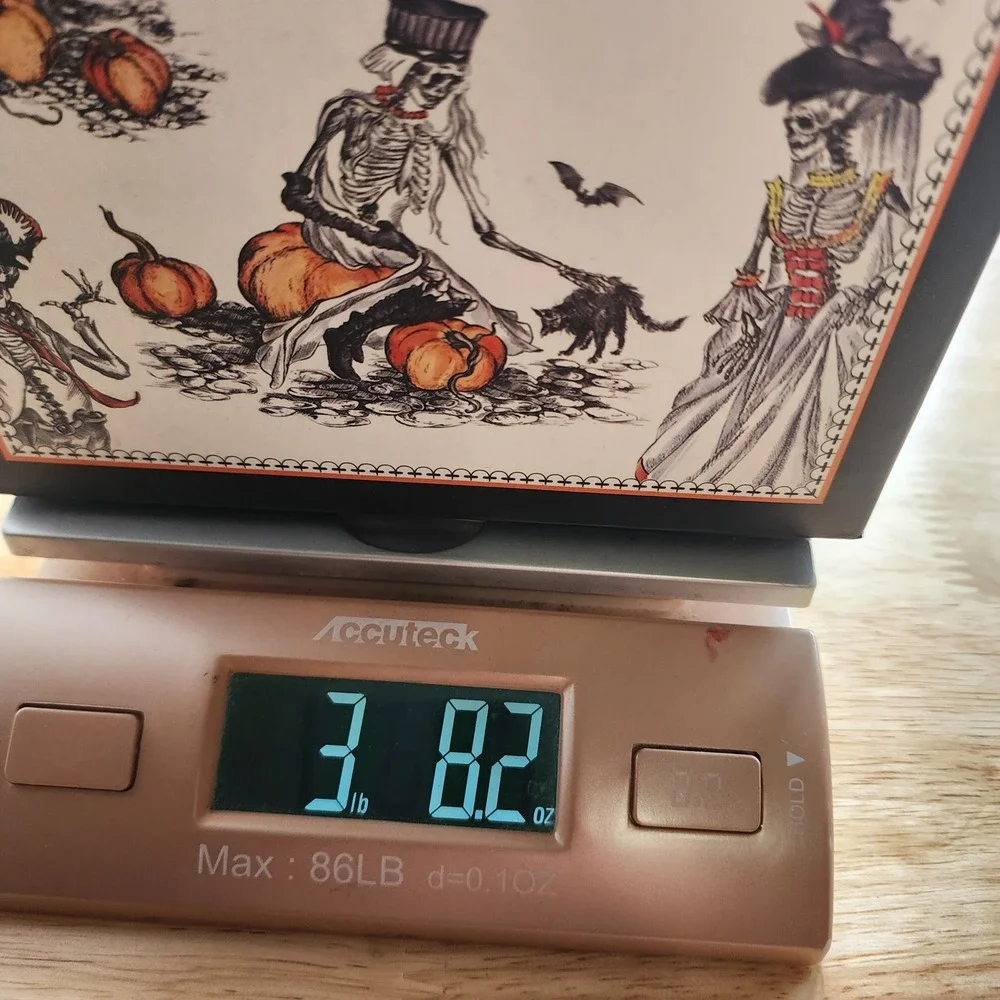 Williams Sonoma Haunted Hosts Halloween Cereal Bowls Set of 4 Skeletons Pumpkins